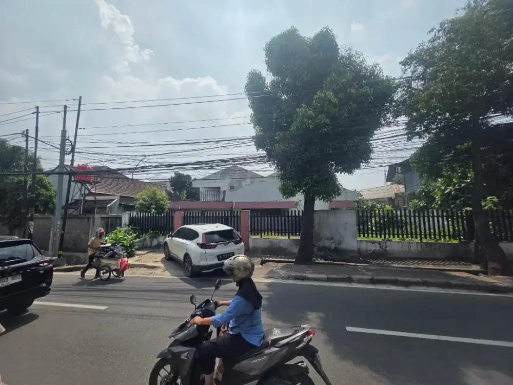 Jual dibawah njop rumah warung jati timur