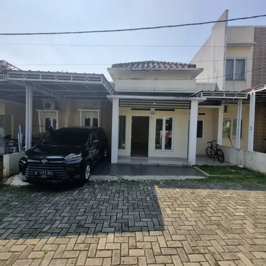 Rumah Di Kontrakan Tahunan