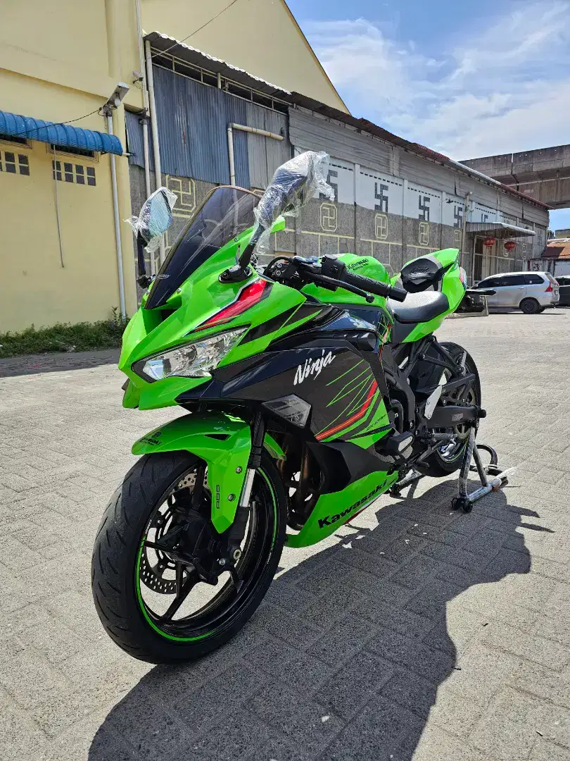 Kawasaki ZX25RR Hijau KRT 2022