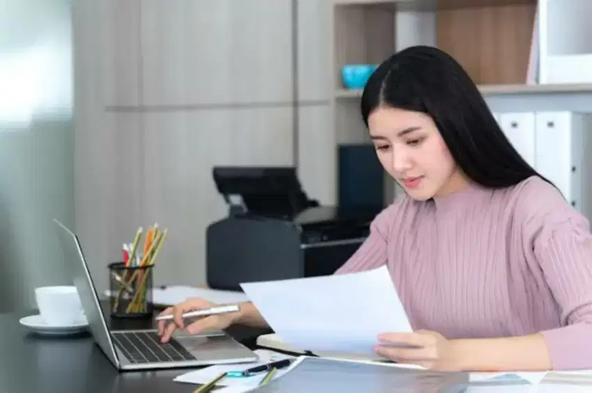 Lowongan untuk penjaga Toko
