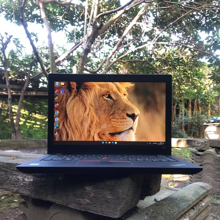 Lenovo Thinkpad X280 Kondisi All normal intel core i5gen 8 ssd 256gb