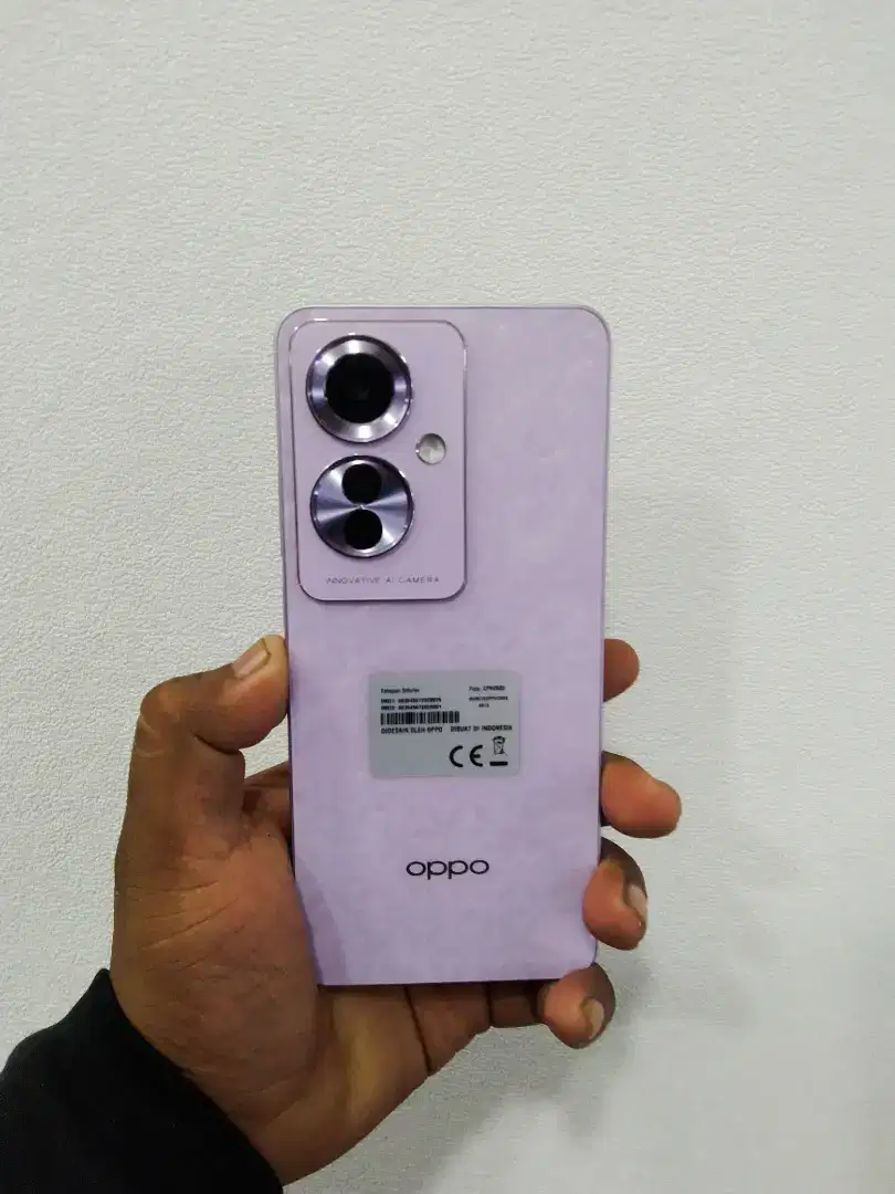 Oppo reno f11 8/256gb full mulus no minus masih ada garansin panjang