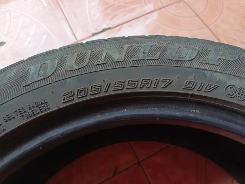 Ban Dunlop 205/55R17