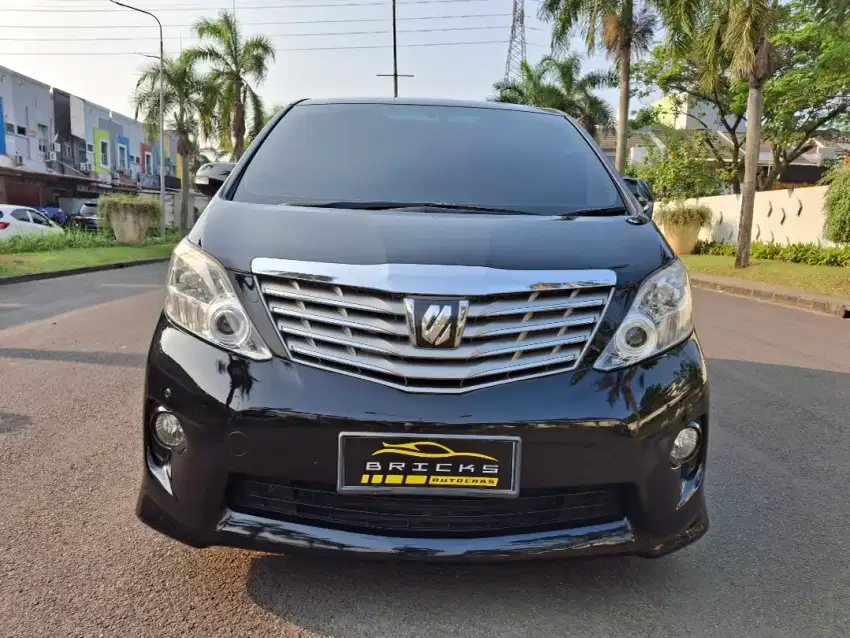 New Alphard 2.4 S Aless AT (TDP 10 Jt Angs 6.450 Jt X 59)