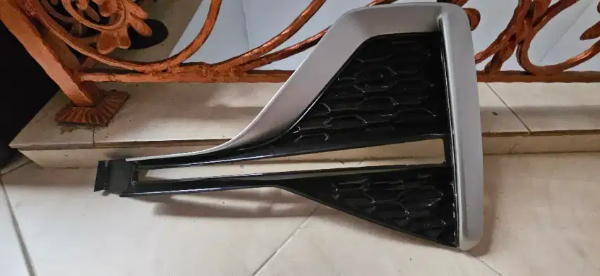 Cover lampu LDR Zenix RH
