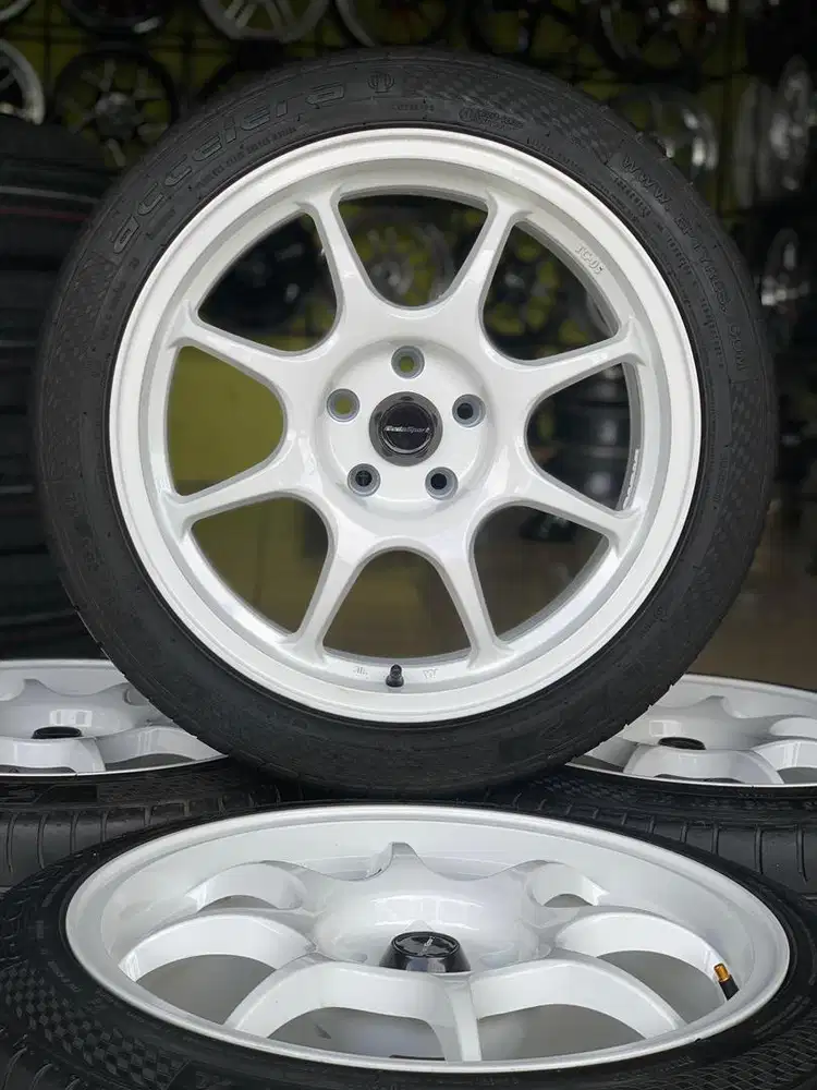 VELG WEDSSPORT R18*8.5 H5*114.3 INNOVA,CIVIC,HRV,BRV,TERIOS.XPANDER