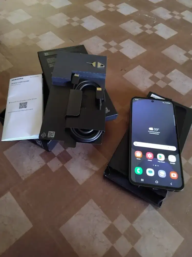 Samsung Galaxy S-24 FE gress baru buka segel