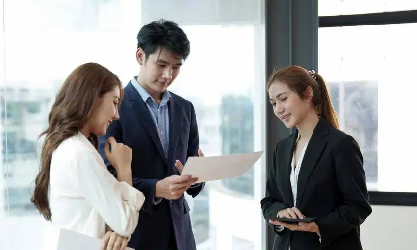 MANDARIN TRANSLATOR (URGENT)