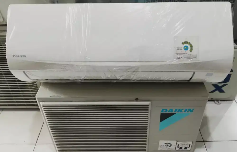 Ac Daikin Thailand seperti baru