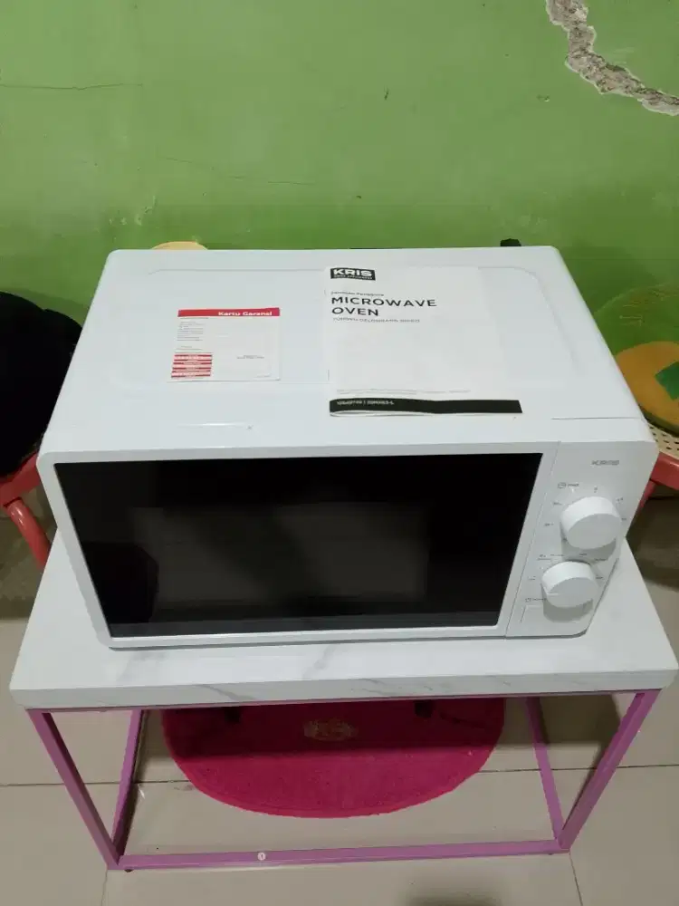 Microwave plus oven KRIS mulus seperti baru siap pakai