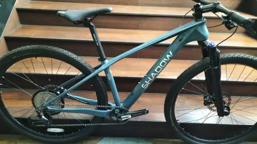 Sepeda mtb shadow bone carbon by united 1x12speed deore