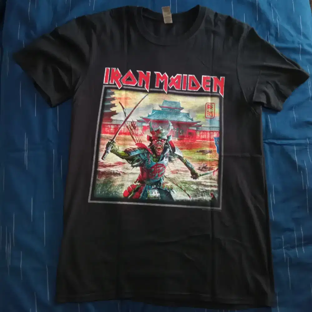 Kaos band musik Iron Maiden official sz M