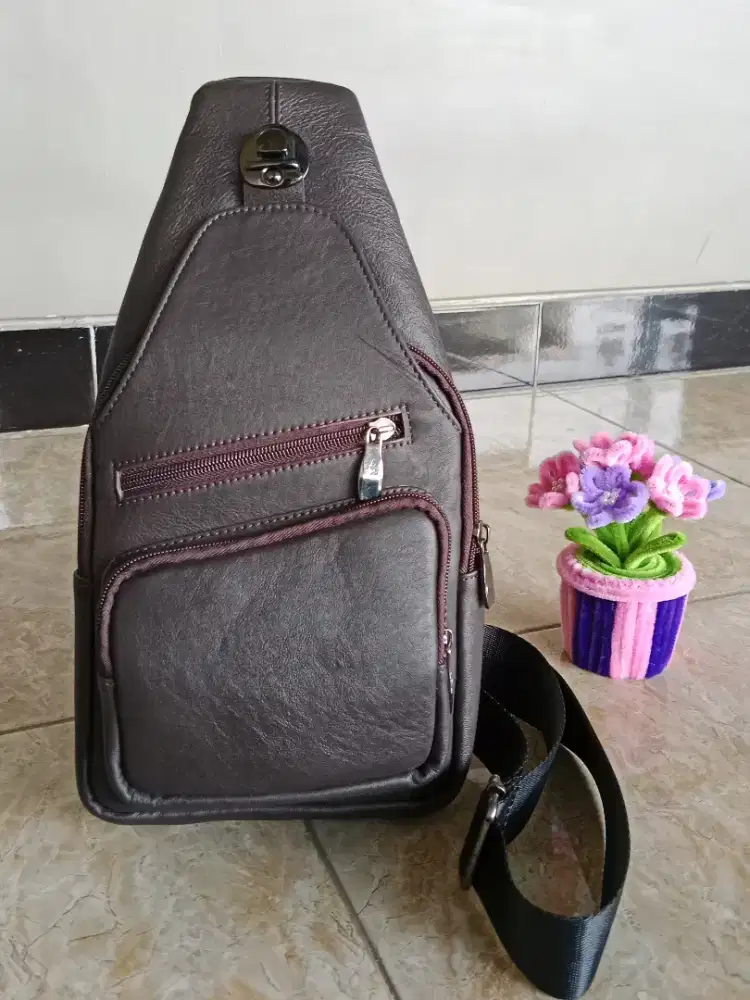 Tas selempang dada buat cowok