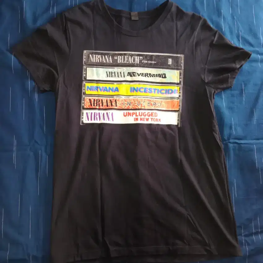 Kaos band musik Nirvana sz M