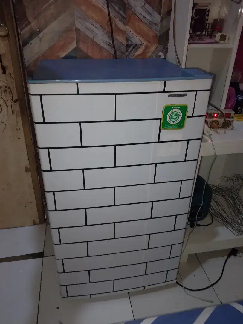 Kulkas Sharp 1 pintu