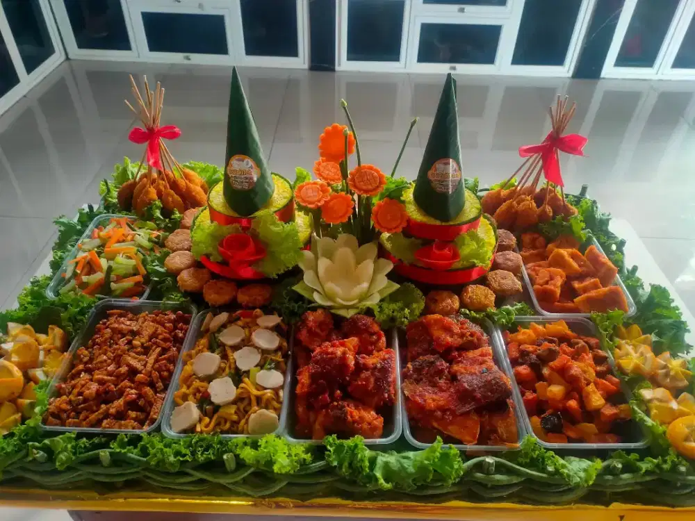 OPEN PO NASI TUMPENG JUMBO UNTUK 50 ORANG