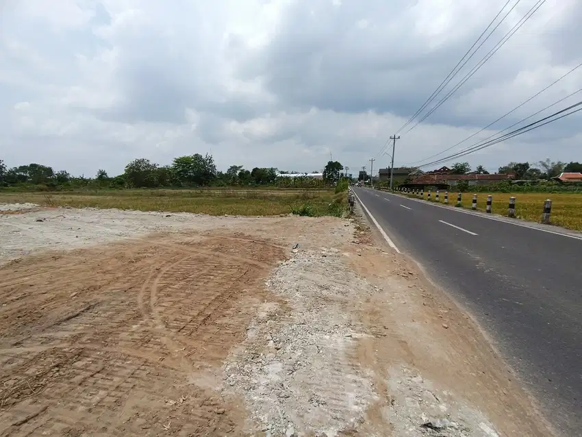 Tanah Jogja Di Tepi Aspal Jl Godean KM 8