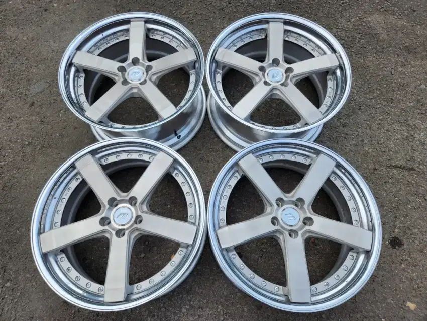 VELG R20 WORK ZEAST Original
