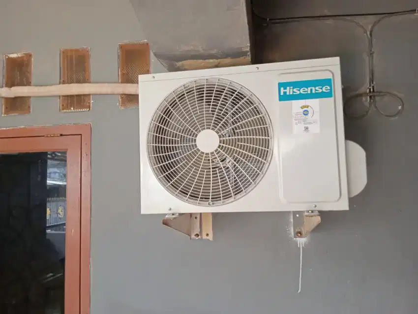 AC 1/2 PK Hisense