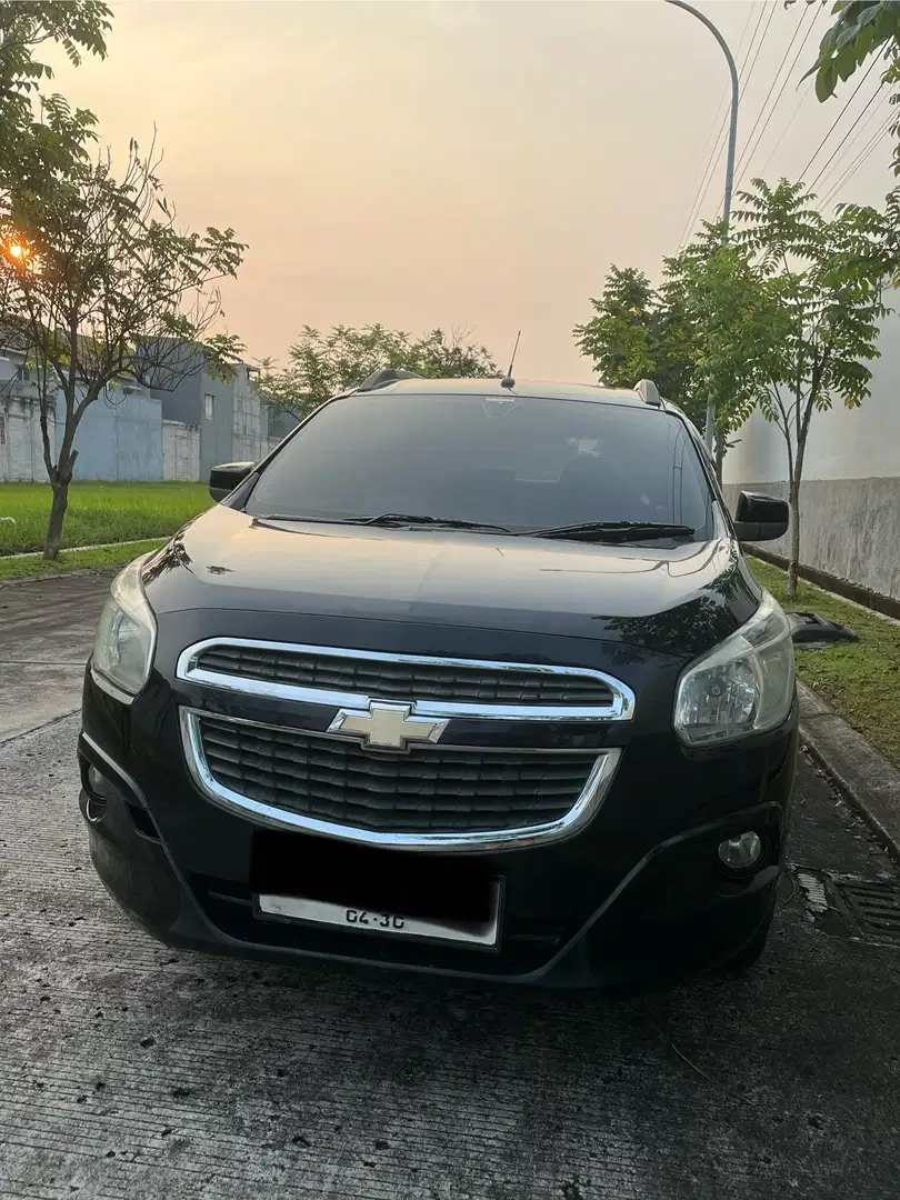Chevrolet Spin 2013 Bensin
