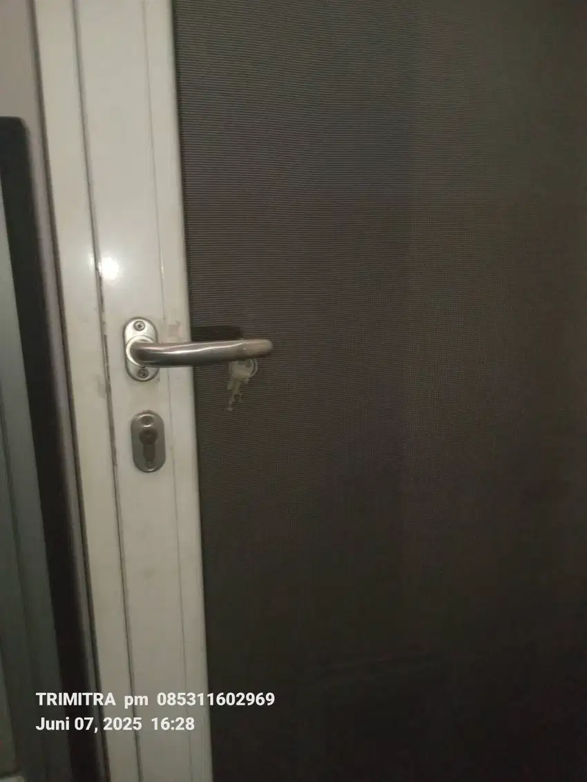 Pintu KAWAT NYAMUK BAJA  Doormateto ATAP buka tutup ALUMINIUM  LOUVRE