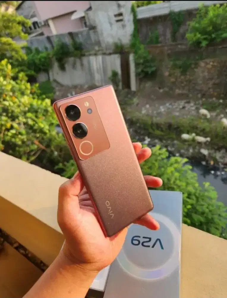 Vivo V29 8/256 GB 5G Kondisi Mulus Istimewa