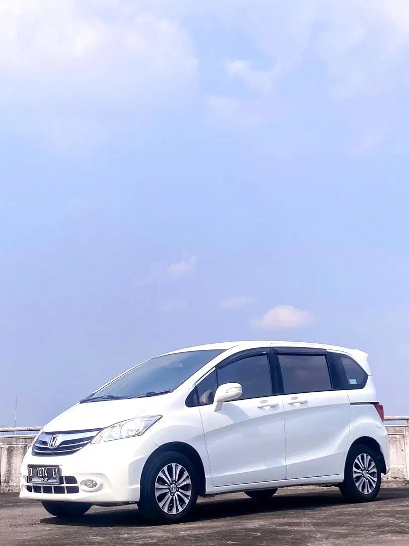 DP 24jt || FREED PSD AC DOUBLE 2013