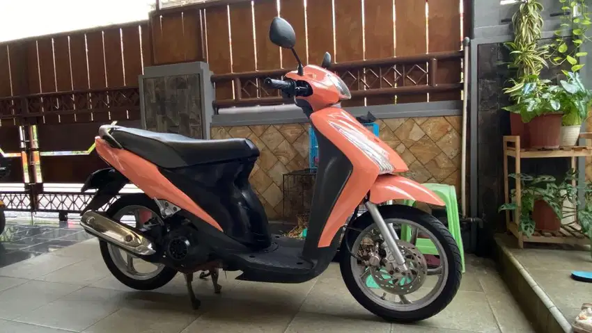 Suzuki Spin 125 Glitzy Orange (Langka)