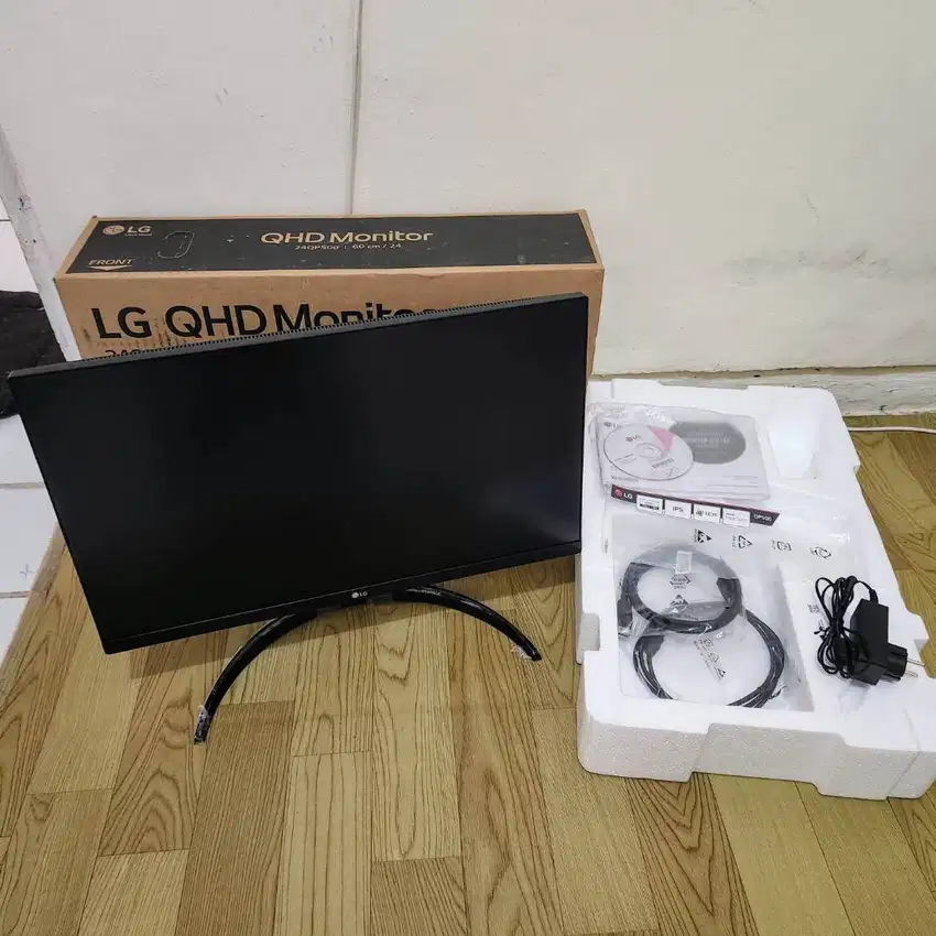 LG 24QP500 24 inch 2K QHD 75Hz IPS AMD FreeSync Monitor