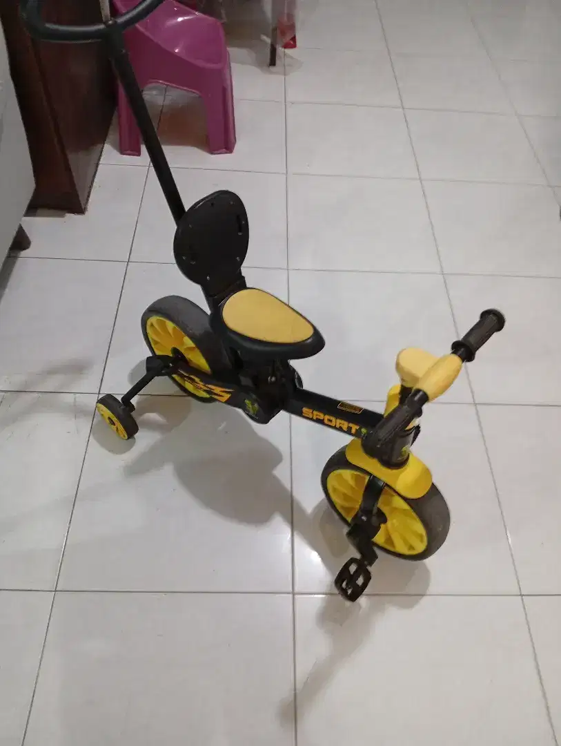 Stroller sepeda cantik anak roda 4