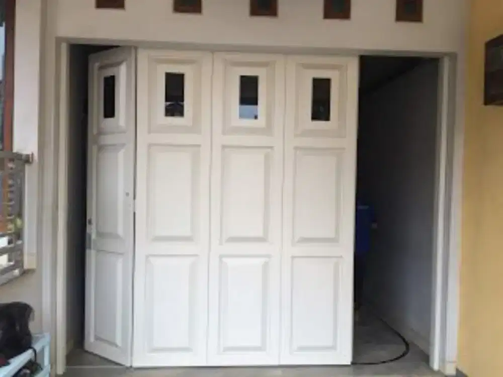 Pintu lipat handerson