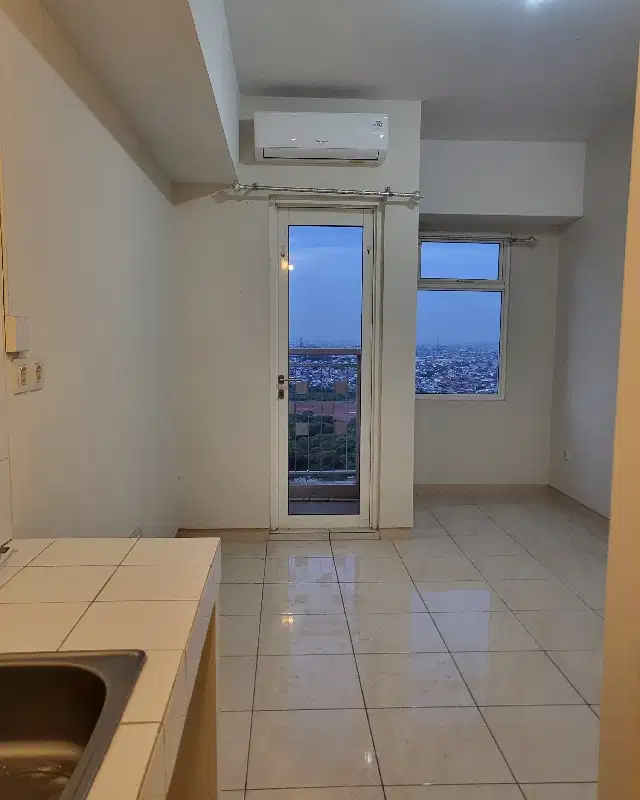Jual Murah Dan Cepat Apartemen Studio Springlake Summarecon Bekasi