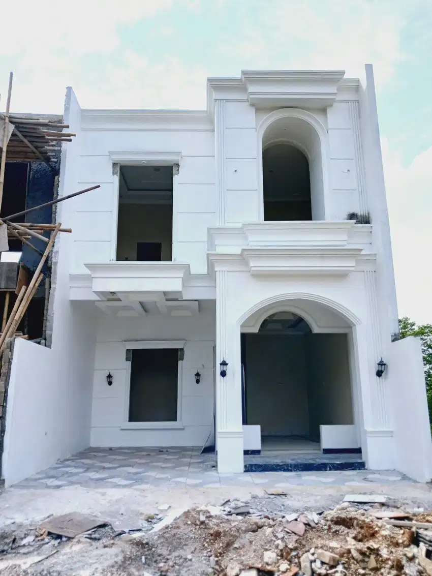 Hunian 2 lantai berlokasi di kav BRI kawasan GDC depok dekat stasiun