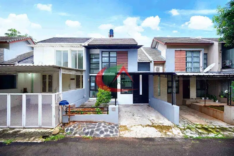 Rumah cantik terawat 1 lantai siap huni di Cibubur Residence