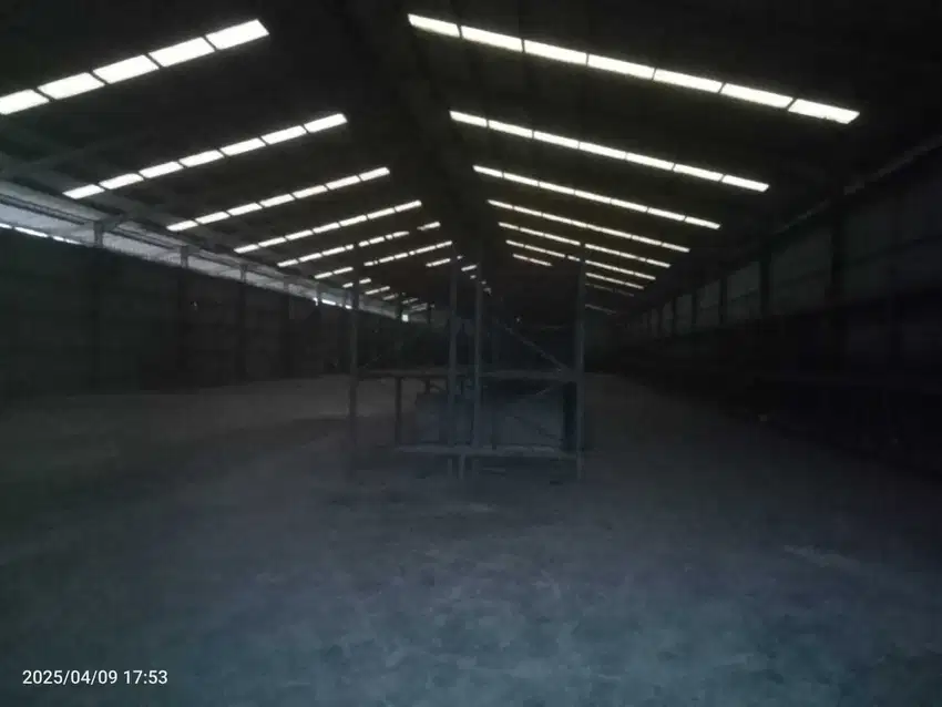 Disewakan Gudang daerah Cikupa luas tanah 1,900 M2