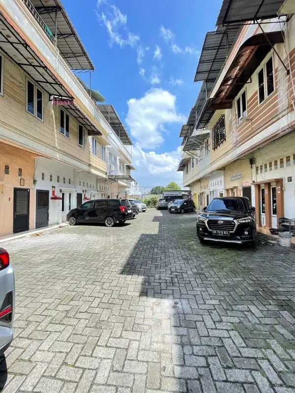 Di Jual cepat komplek krakatau garden Jalan Setia Budi Medan