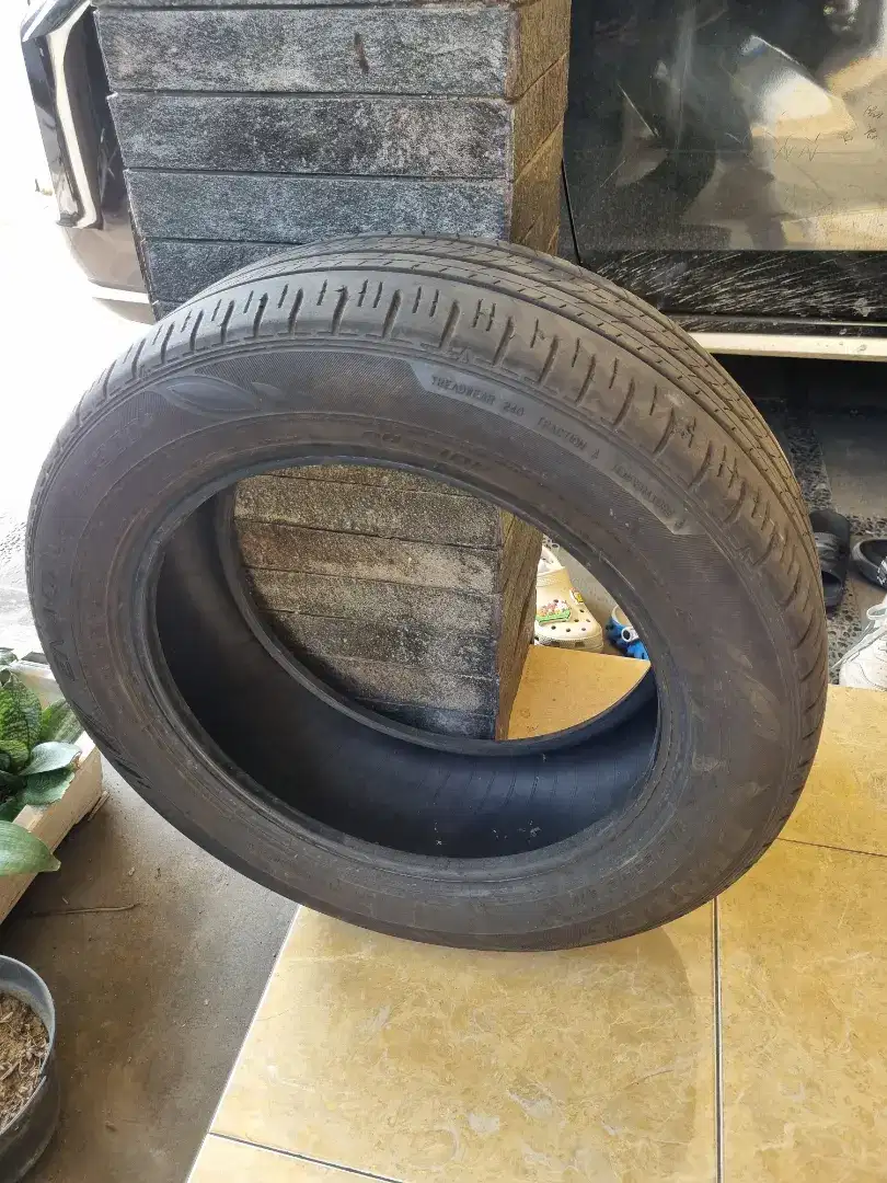Jual Ban bawaan Nissan Livina VL R16