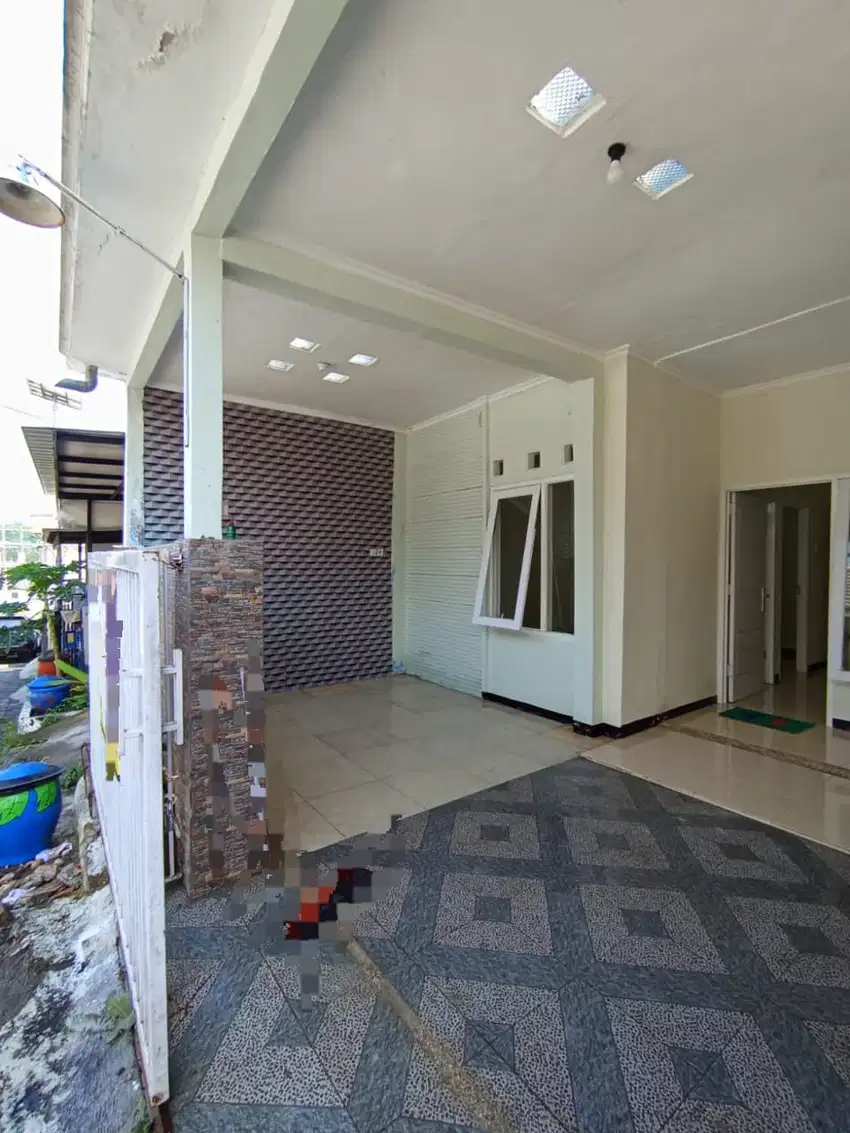 DIJUAL RUMAH BAGUS MURAH AREA KLOJEN DEKAT IJEN BOULEVARD