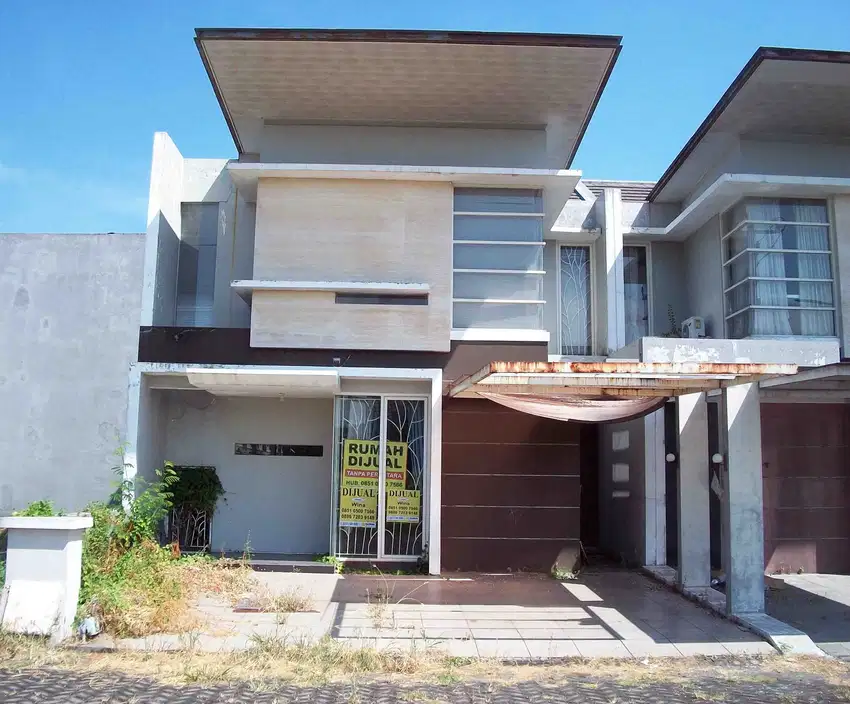 Rumah di Royal Park Residence