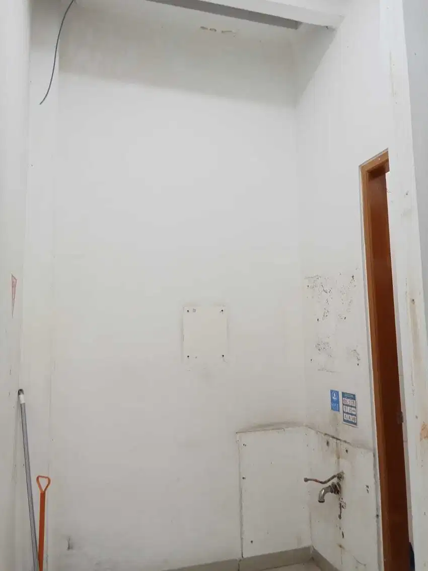 DIJUAL RUKO 3,5 LANTAI JALAN BOULEVARD TANJUNG DUREN JAKBAR