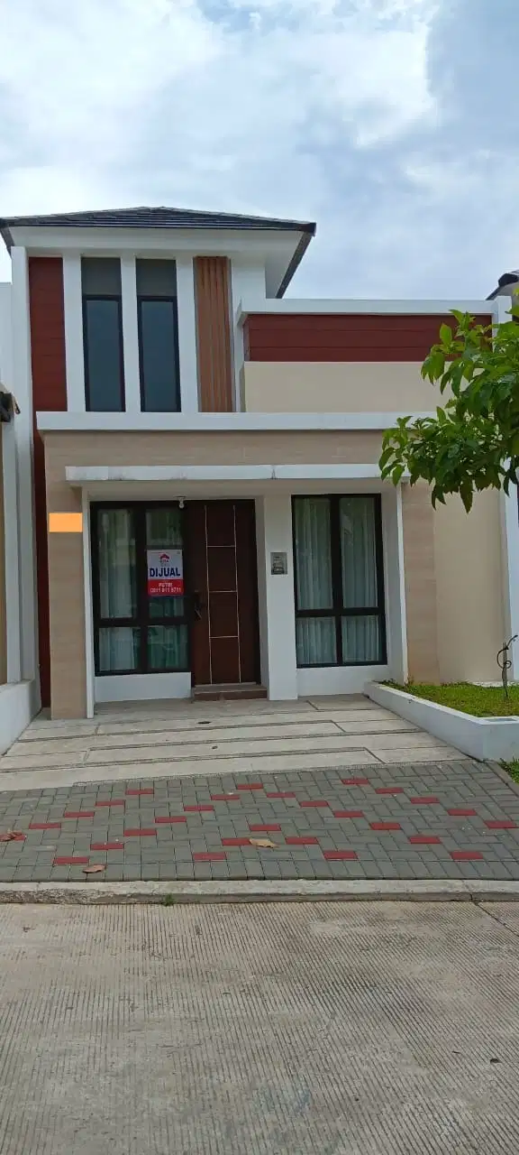 Dijual murah dibawah pasaran rumah Sentul
