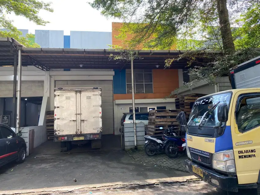 Dijual Cepat Gudang Taman Tekno BSD City