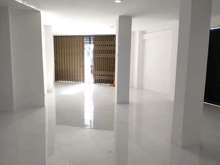 Dijual Ruko di Tubagus Angke, cocok u/ kantor, kost, dagang, tinggal