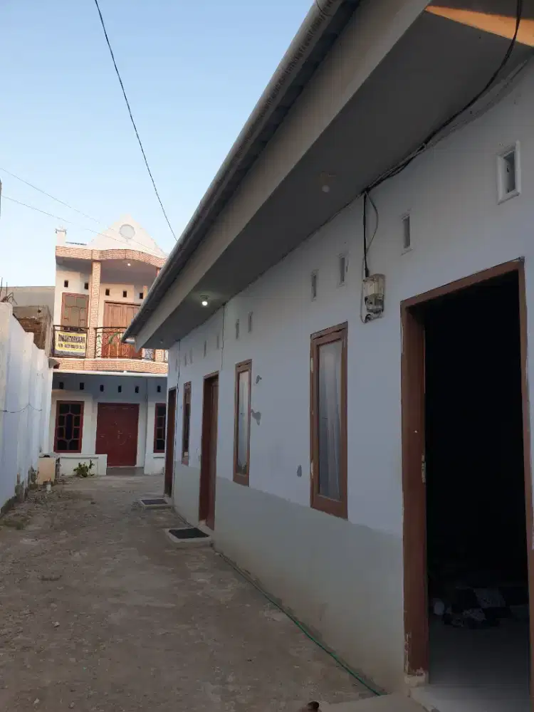 Disewakan Rumah 2 lantai