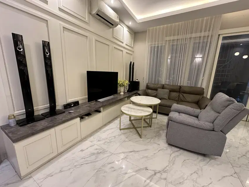 Rumah Dijual di Royal Residence Harga Murah Dekat Citraland Surabaya