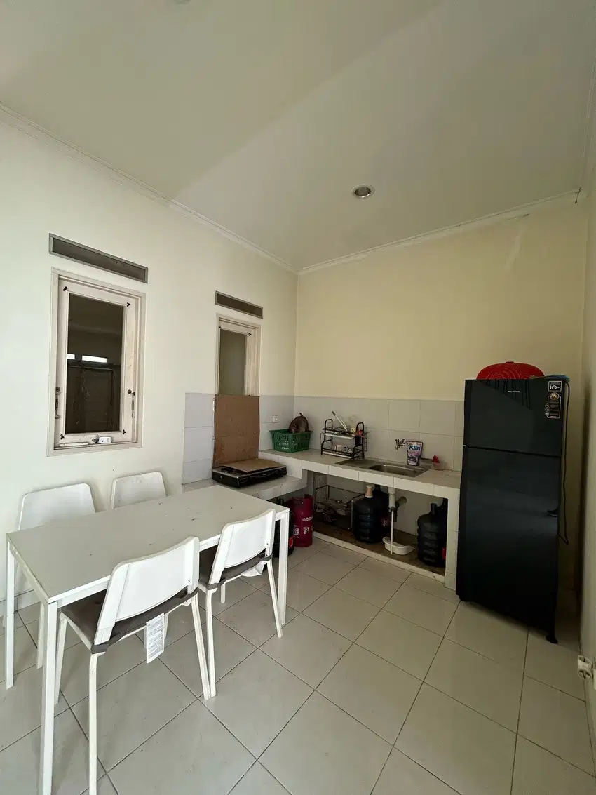 Rumah Darwin Gading Serpong Semi furnish type 7 x 18