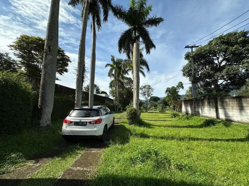 Tanah murah strategis jalan raya puncak