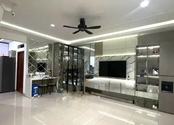 Rumah 2lt 6x15 90m 4KT Cluster Mahakam JGC Jakarta Carden City
