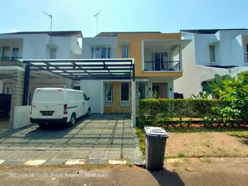rumah bagus depan grean area si cluster sentul city