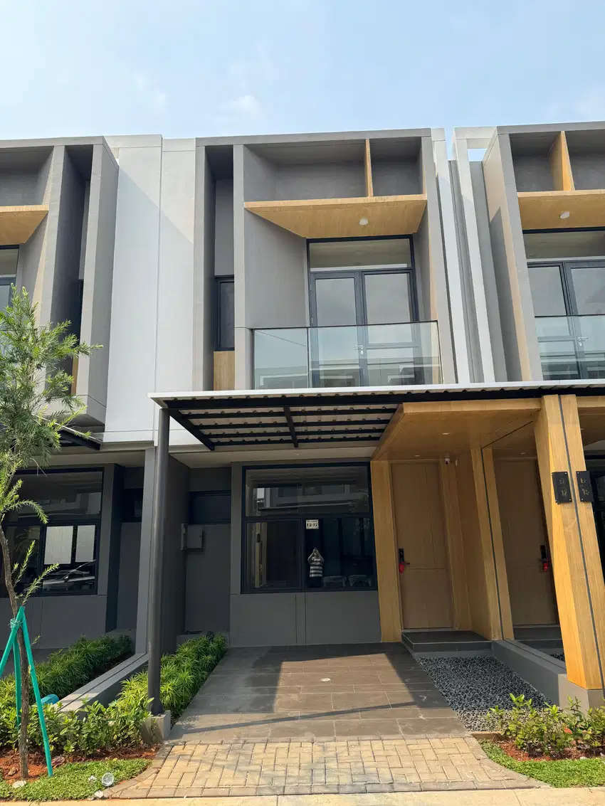 Disewakan Rumah 2 Lantai Full Furnish di Tanakayu Gading Serpong